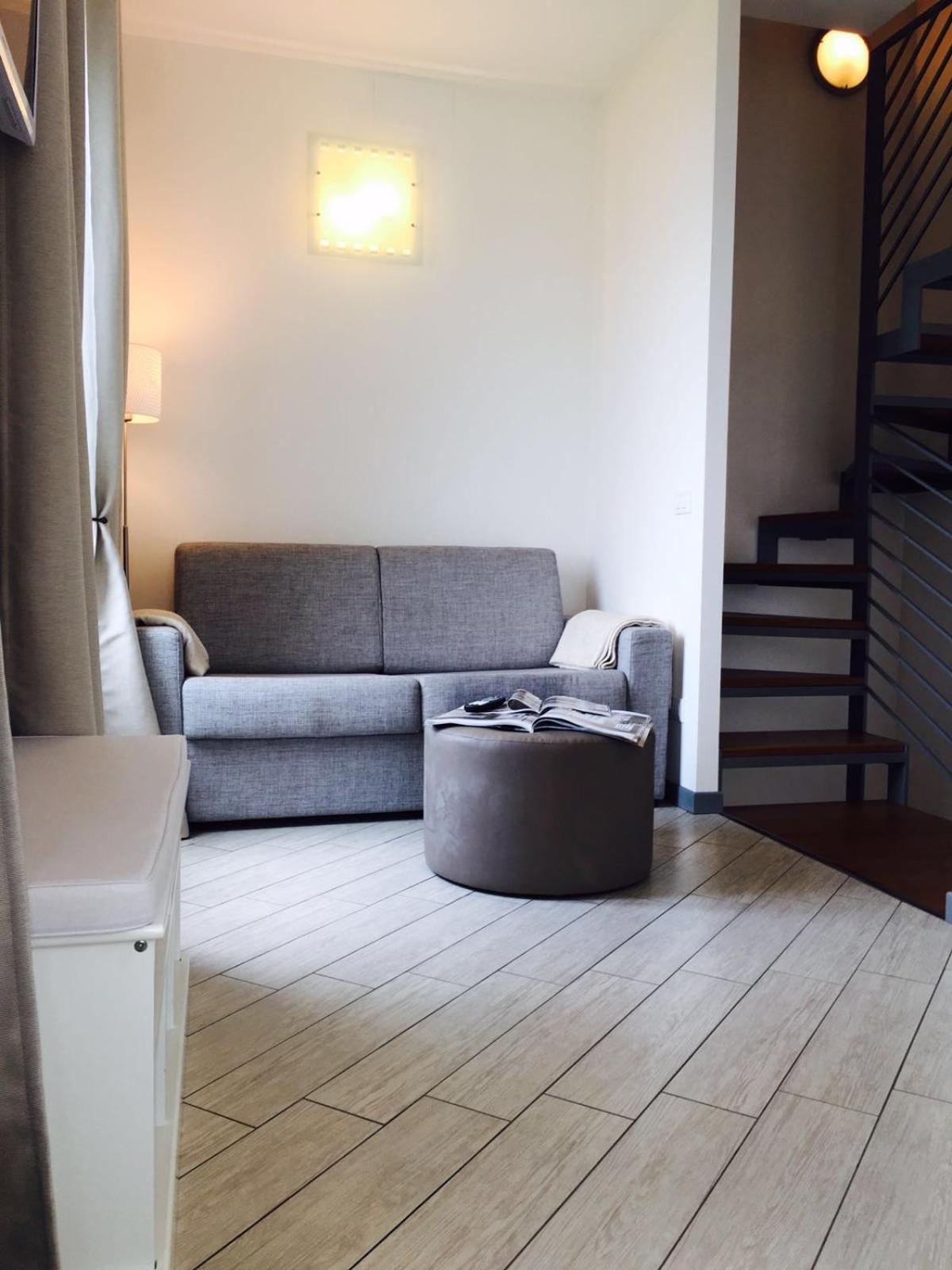 Residenza Le Camelie Lejlighed Oggebio Eksteriør billede